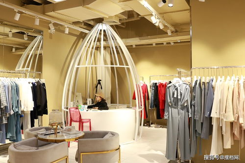 高端女裝看深圳 南油服裝批發(fā)市場這6家原創(chuàng)女裝檔口真能打