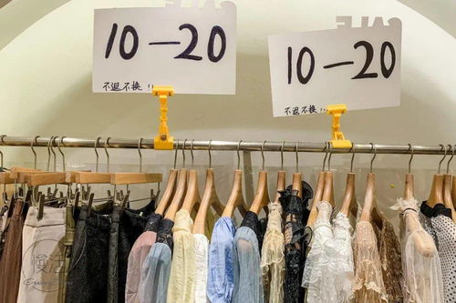 廣州服裝批發市場又清倉,100元拿下3件,最遲9號結束,撿寶要快點