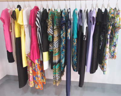 姿拖麗大碼女裝庫存尾貨折扣服裝批發上衣外套連衣裙春款